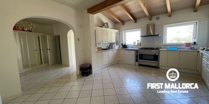 Inmobiliaria picture 13 Ref. Nº. 79859