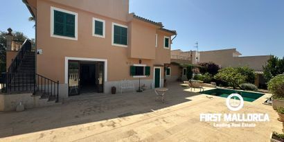 Real Estates picture 4 Ref. 80309