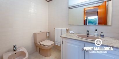 Real Estates picture 17 Ref. 79081