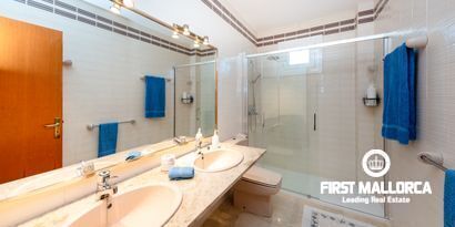 Real Estates picture 20 Ref. 79081