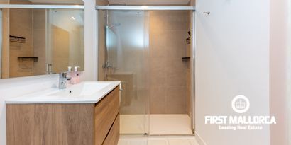 Real Estates picture 15 Ref. 79081