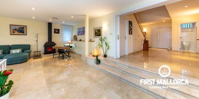 Real Estates picture 10 Ref. 78255