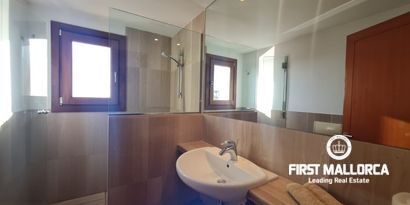 Real Estates picture 11 Ref. 80557