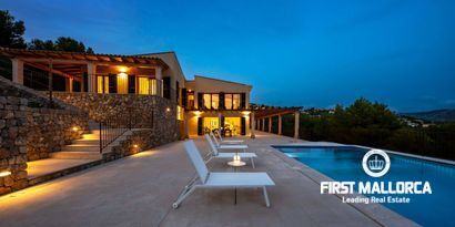 Real Estates picture 3 Ref. 73589