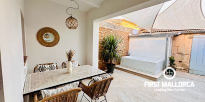 Real Estates picture 3 Ref. R17157