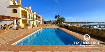 Недвижимость picture 0 Ref R26909