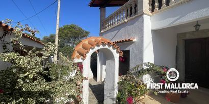 Real Estates picture 1 Ref. 74145