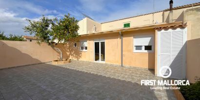 Real Estates picture 0 Ref. Nr. R27312