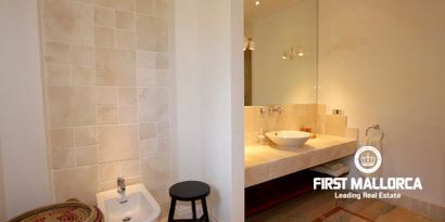 Real Estates picture 8 Ref. 81315