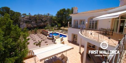 Real Estates picture 37 Ref. 81315