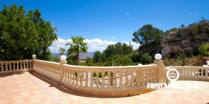 Real Estates picture 25 Ref. 81315