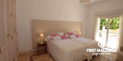 Real Estates picture 22 Ref. 81315