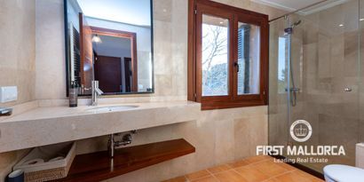 Inmobiliaria picture 26 Ref. Nº. 81219