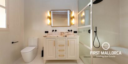 Real Estates picture 38 Ref. 74012