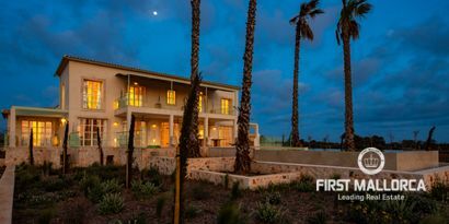 Real Estates picture 2 Ref. 74012