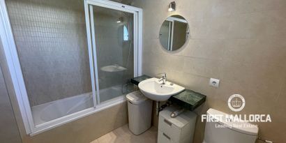 Inmobiliaria picture 8 Ref. Nº. R27475