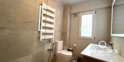 Real Estates picture 7 Ref. 79401