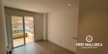 Real Estates picture 11 Ref. R27311