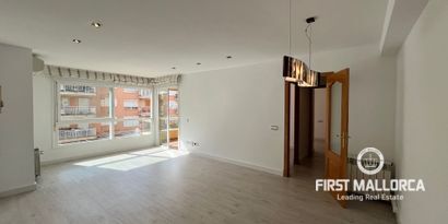 Real Estates picture 3 Ref. R27311