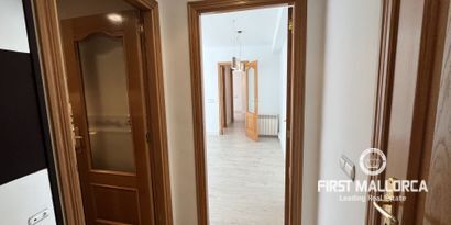 Real Estates picture 20 Ref. R27311