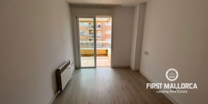 Real Estates picture 12 Ref. R27311