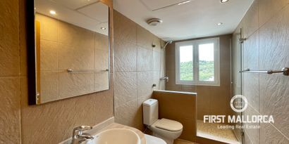 Real Estates picture 9 Ref. 81072