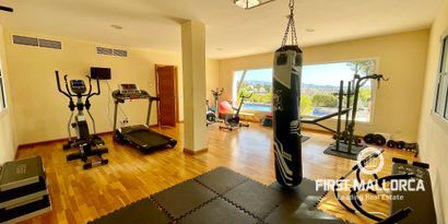 Real Estates picture 12 Ref. 81072