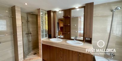 Real Estates picture 7 Ref. 81072