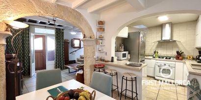 Real Estates picture 9 Ref. 81601