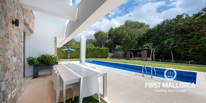 Real Estates picture 1 Ref. 80244