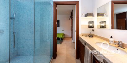 Real Estates picture 18 Ref. 80244