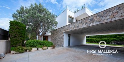 Real Estates picture 20 Ref. 80244