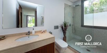 Real Estates picture 12 Ref. 80244