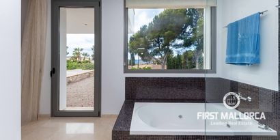 Real Estates picture 14 Ref. 80244