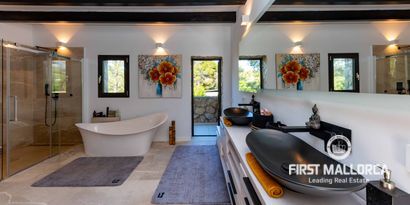 Real Estates picture 33 Ref. 81629