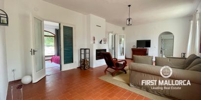 Inmobiliaria picture 6 Ref. Nº. R27702