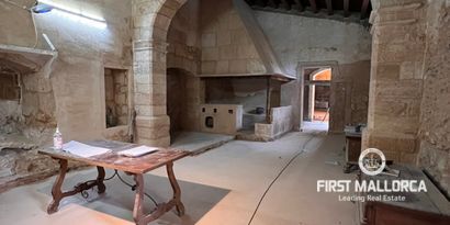 Real Estates picture 8 Ref. 81372