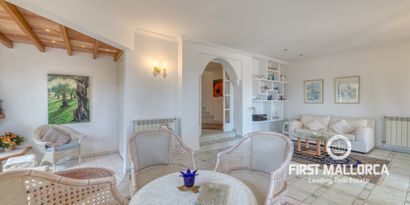 Real Estates picture 3 Ref. 81791