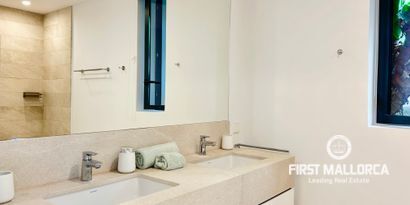 Real Estates picture 11 Ref. 81762