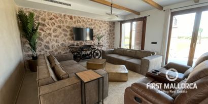 Inmobiliaria picture 7 Ref. Nº. R27880