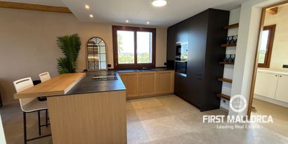 Inmobiliaria picture 9 Ref. Nº. R27880