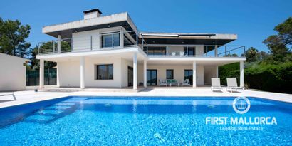 Real Estates picture 0 Ref. 81817