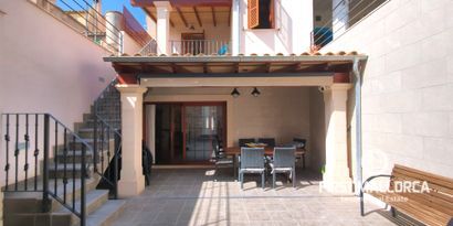 Real Estates picture 0 Ref. R27881