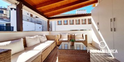 Real Estates picture 0 Ref. R11740