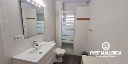 Real Estates picture 23 Ref. R27975