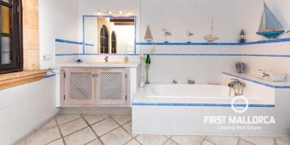 Inmobiliaria picture 22 Ref. Nº. 81754