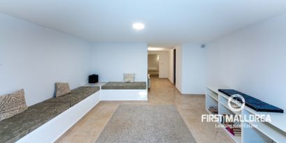 Real Estates picture 20 Ref. 81750