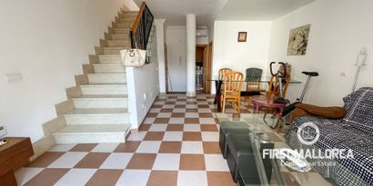 Real Estates picture 1 Ref. R28112