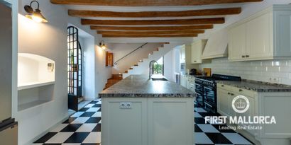 Real Estates picture 5 Ref. R21493