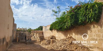 Real Estates picture 0 Ref. 82119